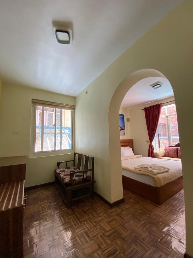 קטמנדו Alobar1000 Hostel מראה חיצוני תמונה