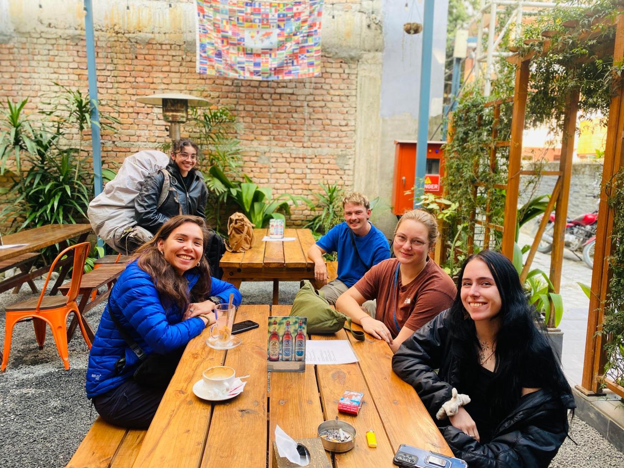 קטמנדו Alobar1000 Hostel מראה חיצוני תמונה